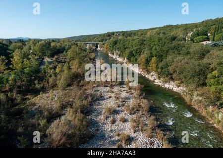 Blick von Viaduc de Vogüé, Frankreich Stockfoto