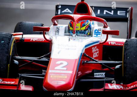 02 Piastri Oscar (aus), Prema Racing, Dallara F2, Aktion während des Laufs 8th der FIA Formel 2 Meisterschaft 2021 vom 10. Bis 12. Dezember 2021 auf dem Yas Marina Circuit, auf Yas Island, Abu Dhabi - Foto: Antonin Vincent/DPPI/LiveMedia Stockfoto