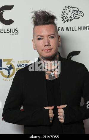 Las Vegas, NV, USA. 10th Dez 2021. ASHBA bei den Annual Fighters Only World MMA Awards 13th, Worre Studios, Las Vegas, NV, 10. Dezember 2021. Kredit: JA/Everett Collection/Alamy Live Nachrichten Stockfoto