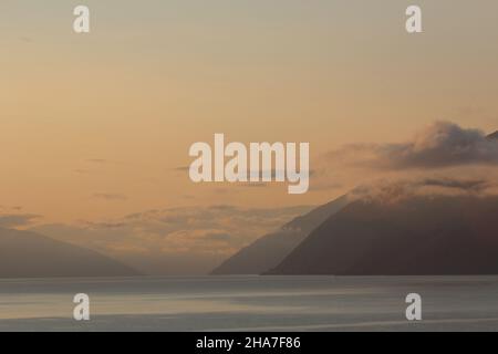 Norwegen - Sognefjord bei Nordrevik und Vadheim / Norwegen - Sognefjord bei Nordrevik und Vadheim / Stockfoto