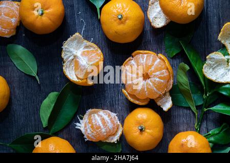 Baby Orange Santang Madu ist eine Art Orange aus China mit einem süßen Geschmack und verlockenden Aroma. Diese Frucht wird oft während des chinesischen Neujahrs ce verzehrt Stockfoto