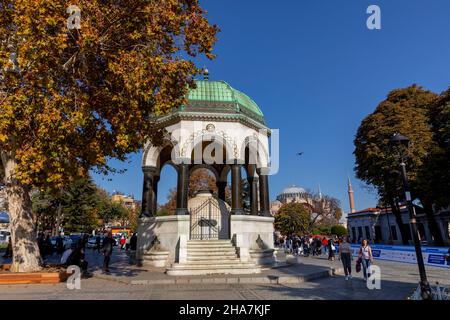 Istanbul, Türkei, 4. November 2021; der deutsche Brunnen (türkisch: Alman Cesmesi) ist ein historisches Wahrzeichen in Istanbul, Türkei Stockfoto