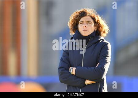 Rita Guarino (Head Coach Inter) während des Serie-A-Spiels zwischen dem FC Internazionale und dem US-amerikanischen Sassuolo Calcio im Speroni-Stadion in Busto Arsizio (VA), Italien Cristiano Mazzi/SPP Stockfoto