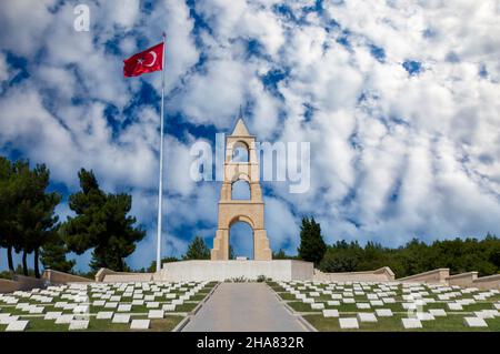 Canakkale, Türkei, 26. September 2021: Dieses Martyrium wurde in Erinnerung an das Regiment 57th errichtet, das Tausende von Märtyrern und Verletzten im Canakal verschenkte Stockfoto