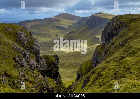 Blick von trotternish Ridge, Isle of Skye, Schottland - dramatische Wolken Stockfoto