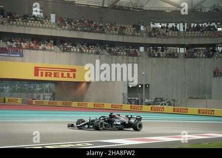 11th. Dezember 2021, Yas Marina Circuit, Abu Dhabi, FORMEL 1 ETIHAD AIRWAYS ABU DHABI GRAND PRIX 2021, im Bild Lewis Hamilton (GBR), Mercedes-AMG Petronas Formula One Team Stockfoto