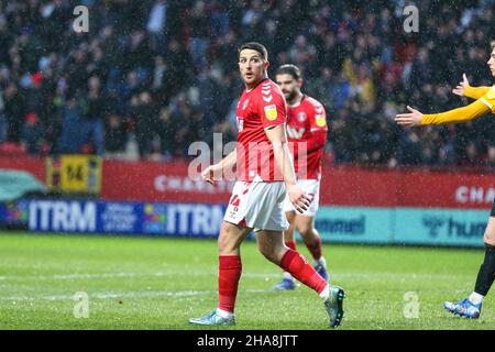 LONDON, GBR. DEZ 11th Conor Washington von Charlton Athletic feiert sein Tor während des Spiels der Sky Bet League 1 zwischen Charlton Athletic und Cambridge United am Samstag, dem 11th. Dezember 2021 im The Valley, London. (Kredit: Tom West | MI News) Kredit: MI Nachrichten & Sport /Alamy Live News Stockfoto