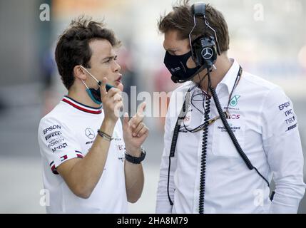 DE VRIES Nyck (NED), Reservefahrer von Mercedes AMG F1 GP, Portrait während des Formel 1 Etihad Airways Abu Dhabi Grand Prix 2021, 22th Lauf der FIA Formel 1 Weltmeisterschaft 2021 vom 10. Bis 12. Dezember 2021 auf dem Yas Marina Circuit, in Yas Island, Abu Dhabi - Foto: Dppi/DPPI/LiveMedia Stockfoto