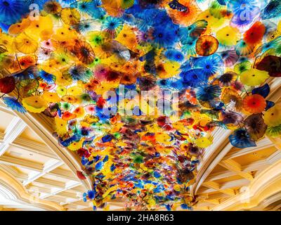 Las Vegas, MAI 15 2021 – farbenfrohe Glaskunst des Bellagio Hotel and Casino Stockfoto