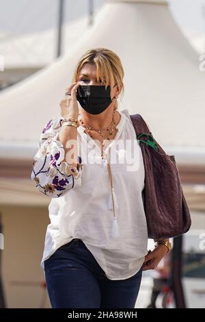 Yas Marina Circuit, Yas Island 11th. Dezember 2021 Corinna Schumacher beim FORMEL 1 ETIHAD AIRWAYS ABU DHABI GRAND PRIX 2021 in den Vereinigten Arabischen Emiraten Eleanor Hoad Stockfoto