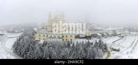 Pochajiv Lavra ein orthodoxes Kloster im Gebiet von Ternopil in der Ukraine, Luftpanorama Stockfoto