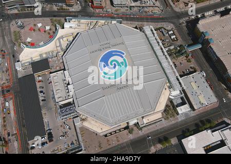 Eine Luftaufnahme des Footprint Center, Dienstag, 2. März 2021, in Phoenix. Die Arena, früher bekannt als die America West Arena (1992-2006), US Airway Stockfoto