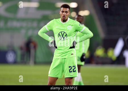 Wolfsburg, Deutschland. 11th Dez, 2021. firo 1st Bundesliga. 2021/2022 Fußball: Fuvuball: 11.12.2021 VfL Wolfsburg - VfB Stuttgart 0: 2 VfL Felix Nmecha, Quelle: dpa/Alamy Live News Stockfoto