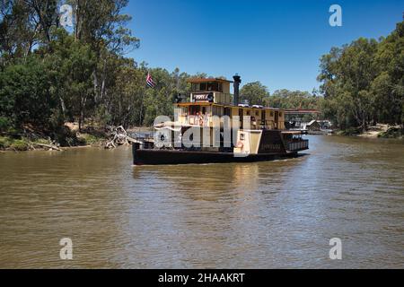 Ein alter Paddle-Steamer am Murray River in Echuca, Victoria, Australien. Stockfoto