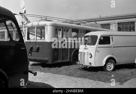 Poznañ, 1949-04-23. XXII Miêdzynarodowe Targi Poznañskie (23 IV-10 V). wb PAP Posen, 23. April 1949. Die 22nd Poznan International Fair (23. April-10. Mai). wb PAP Stockfoto