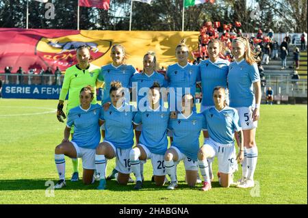 Rom, Italien. 12th Dez 2021. SS Lazio Women Team während der Italienischen Fußball-Liga Ein Frauen-2021/2022-Spiel zwischen AS Roma Women und SS Lazio Women am 12. Dezember 2021 im Tre Fontane-Stadion. Quelle: Live Media Publishing Group/Alamy Live News Stockfoto