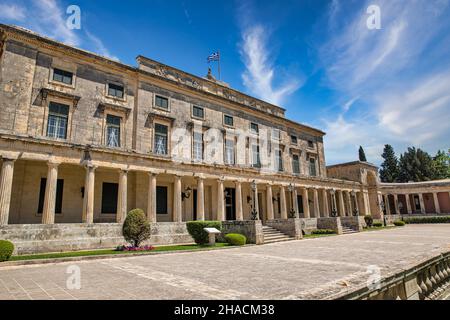 Korfu Museum für asiatische Kunst Fassade, Griechenland. Es wurde 1824 als Palast, als Einigungspalast der ionischen Inseln, erbaut. Stockfoto