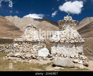 Blick auf Stupas um Leh - Ladakh - Indien Stockfoto