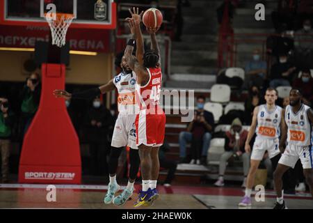 Varese, Italien. 12th Dez 2021. 45 KEENE MARCUS während des LBA Italien Championship Spiels zwischen Openjobmetis Varese und Devi Napoli Basket, in Varese, Italien, am 12. Dezember 2021. Kredit: Unabhängige Fotoagentur/Alamy Live Nachrichten Stockfoto