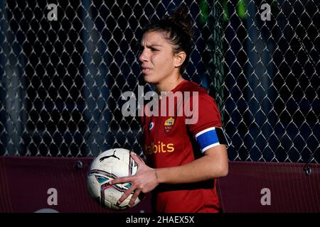 Roma, Italien. 12th Dez 2021. Elisa Bartoli von AS Roma während der Women Serie Ein Fußballspiel zwischen AS Roma und SS Lazio im stadio delle tre fontane, Roma, 12. Dezember 2021. AS Roma gewann 3-2 gegen die SS Lazio. Foto Andrea Staccioli/Insidefoto Kredit: Insidefoto srl/Alamy Live News Stockfoto