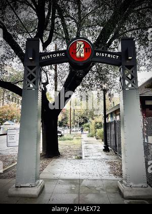 SACRAMENTO, USA - 09. Nov 2021: Das historische R Street District in Downtown Sacramento, USA Stockfoto