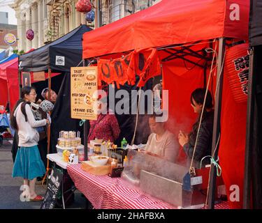 Wellington, Neuseeland - 5. Dezember 2015: Chinesischer Street-Food-Markt. Stockfoto