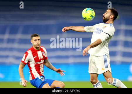 Madrid, Spanien. 12th Dez 2021. Madrid, Spanien; 12.12.2021.- Real Madrid gegen Atletico de Madrid Football Soccer to La Liga Spain Match 17 2021-2022 in Santiago Bernabeu, Madrid. Echter Madrider Spieler Carvajal. Quelle: Juan Carlos Rojas/dpa/Alamy Live News Stockfoto