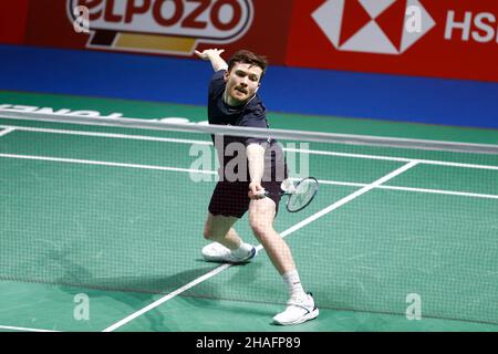 Huelva, Spanien. 12th Dez 2021. Kalle Koljonen (FIN) Badminton : Kalle Koljonen aus Finnland beim Herren-Einzel-1st-Rundenspiel gegen Lino Munoz aus Mexiko auf der BWF 'TotalEnergies BWF World Championships 2021' im Palacio de Los Deportes Carolina Marin in Huelva, Spanien . Quelle: Mutsu Kawamori/AFLO/Alamy Live News Stockfoto