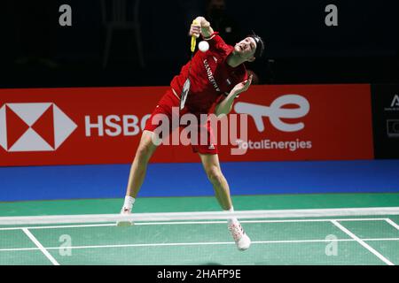 Huelva, Spanien. 12th Dez 2021. Joran Kweekel (NED) Badminton : Joran Kweekel aus den Niederlanden beim 1st-Runden-Match der Herren-Singles gegen Kevin Cordon aus Guatemala beim BWF 'TotalEnergies BWF World Championships 2021' im Palacio de Los Deportes Carolina Marin in Huelva, Spanien . Quelle: Mutsu Kawamori/AFLO/Alamy Live News Stockfoto