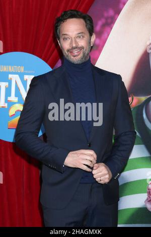 Los Angeles, Kalifornien. 12th Dez 2021. Nick Kroll bei der Ankunft für SING 2 Premiere, The Greek Theatre, Los Angeles, CA 12. Dezember 2021. Kredit: Priscilla Grant/Everett Collection/Alamy Live Nachrichten Stockfoto