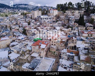 Safed die alte jüdische Stadt in Nord-Israel. Lufttrohnenansicht. Stockfoto