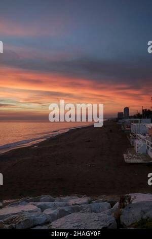 Meeresküste, Sonnenaufgang, Strand, Porto Potenza Picena, Marken, Italien, Europa Stockfoto