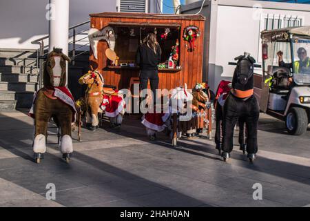 Limassol, Zypern - 11. Dezember 2021 Stadtbild in der Altstadt im Herzen der Stadt Limassol auf der Insel Zypern, die Architektur der Th Stockfoto