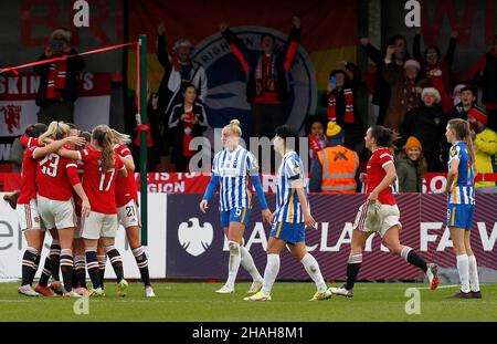 CRAWLEY, Großbritannien, 12. DEZEMBER: ZIEL: Hayley Ladd von Manchester United Women feiert ihr Tor während der Barclays FA Woman Super League Between Stockfoto