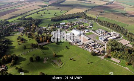 Luftaufnahme des Bishop Burton College, einer landwirtschaftlichen Hochschule in der Nähe von Beverley, East Yorkshire Stockfoto