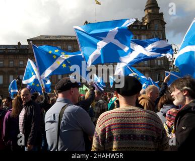 Pro-Scottish Independence Rally in George Square, Glasgow. 2. November 2019. Stockfoto