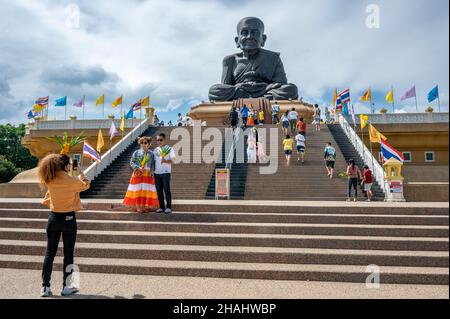 Wat Huay Mongkol ist ein berühmter Tempel außerhalb von Hua hin in der Prachuap Khiri Khan Provinz in Thailand. Stockfoto