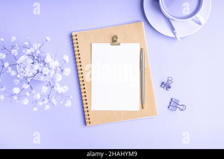 Draufsicht leeres Papier Notizbuch Stockfoto
