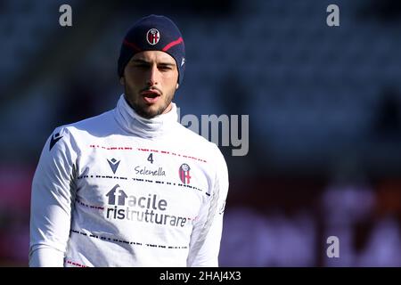 Kevin Bonifazi vom FC Bologna beim Aufwärmpreffen vor dem Serie-A-Spiel zwischen dem FC Turin und dem FC Bologna im Stadio Olimpico am 12. Dezember 2021 in Turin, Italien. Stockfoto