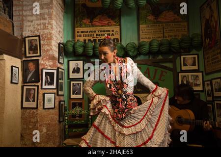 Flamenco-Vorstellung im El Pasaje tabanco in Jerez de la Frontera Stockfoto