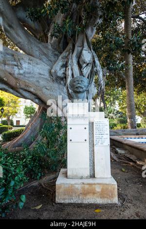 Statue von José Martí in Alameda Apodaca, Bucht von Cádiz Stockfoto