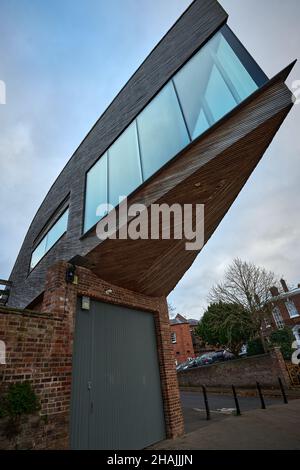 Das Michael Baker Boathouse an der King's School Worcester in Großbritannien, die vom Fotografen besuchte Schule. Stockfoto