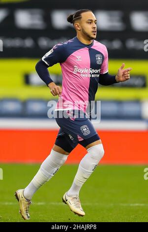 Jodi Jones von Coventry City während des Sky Bet Championship-Spiels im John Smith's Stadium, Huddersfield. Bilddatum: Samstag, 11. Dezember 2021. Stockfoto