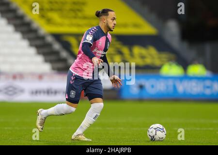 Jodi Jones von Coventry City während des Sky Bet Championship-Spiels im John Smith's Stadium, Huddersfield. Bilddatum: Samstag, 11. Dezember 2021. Stockfoto