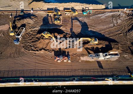 Liverpool, Merseyside, Großbritannien - Dez, 02 2021. Eine allgemeine Luftaufnahme des Bramley-Moore Docks während des Baus eines neuen Fußballstadions für Everton Foot Stockfoto