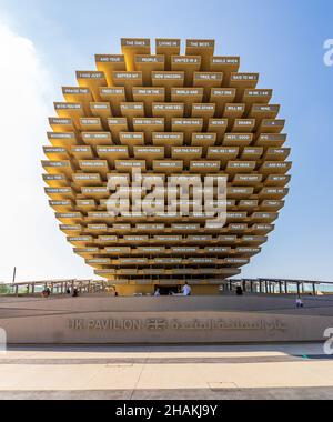 DUBAI, VEREINIGTE ARABISCHE EMIRATE - 27. Nov 2021: Blick auf den britischen Pavillon auf der Expo 2020 Dubai. Dubai - VAE. Stockfoto
