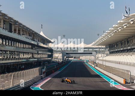 Abu Dhabi, Abu Dhabi. 14th Dez 2021. Pato O'ward (MEX) McLaren MCL35M. 14.12.2021. Formula 1 Testing, Yas Marina Circuit, Abu Dhabi, Dienstag. Bildnachweis sollte lauten: XPB/Press Association Images. Quelle: XPB Images Ltd/Alamy Live News Stockfoto