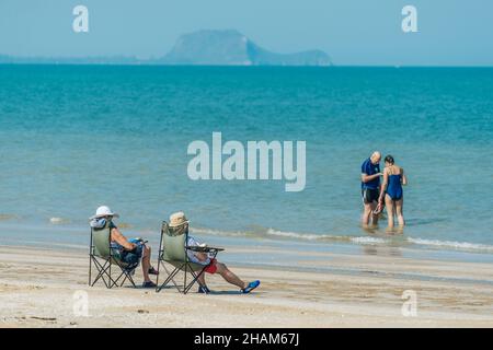 Sam ROI Yot Strand und Dolphin Bay südlich von Hua hin in der Prachuap Khiri Khan Provinz in Thailand Stockfoto