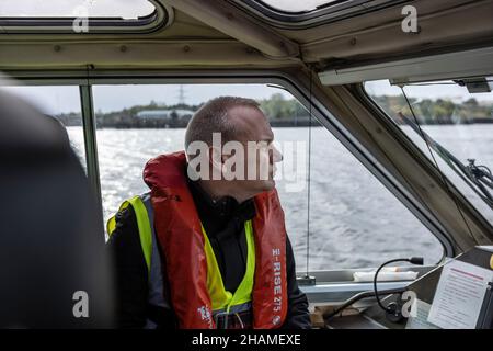 CEO anders Opedal von Norwegens größtem Energieversorger besucht das Gebiet im Hafen von Tyne und wird zum Stützpunkt des weltweit größten Offshore-Windparks, Großbritannien Stockfoto