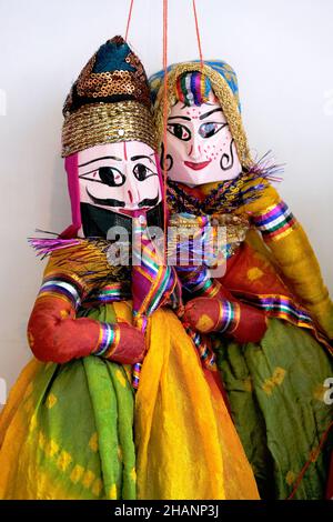 Rajasthani Puppentheater Kunst wird als Kathputli, Kathputli ist ein String Puppentheater, aus Rajasthan, Indien Stockfoto